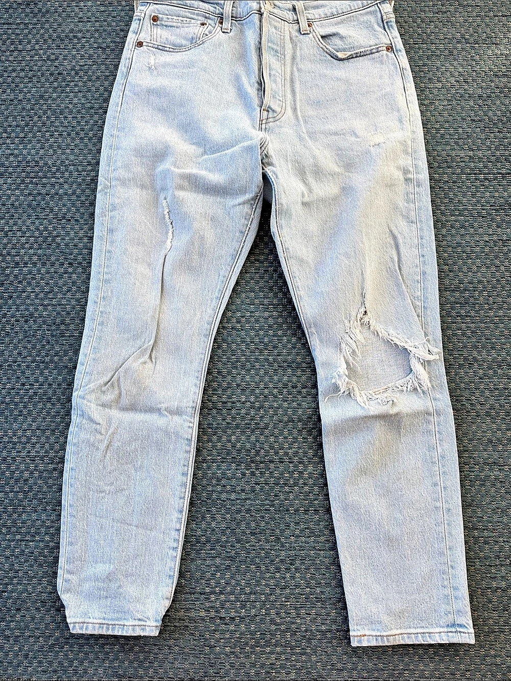 Levi's Premium 501 Skinny Jeans Distressed